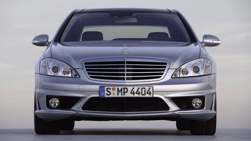 Silver Mercedes-benz Sedan — Neutral, Photograph, Car, Grille