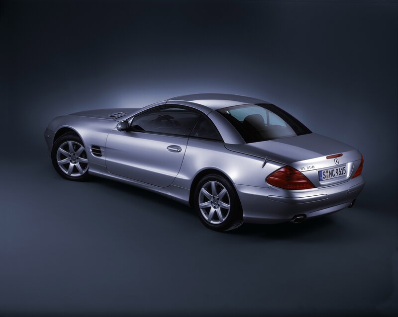 Silver Mercedes-Benz SL500
