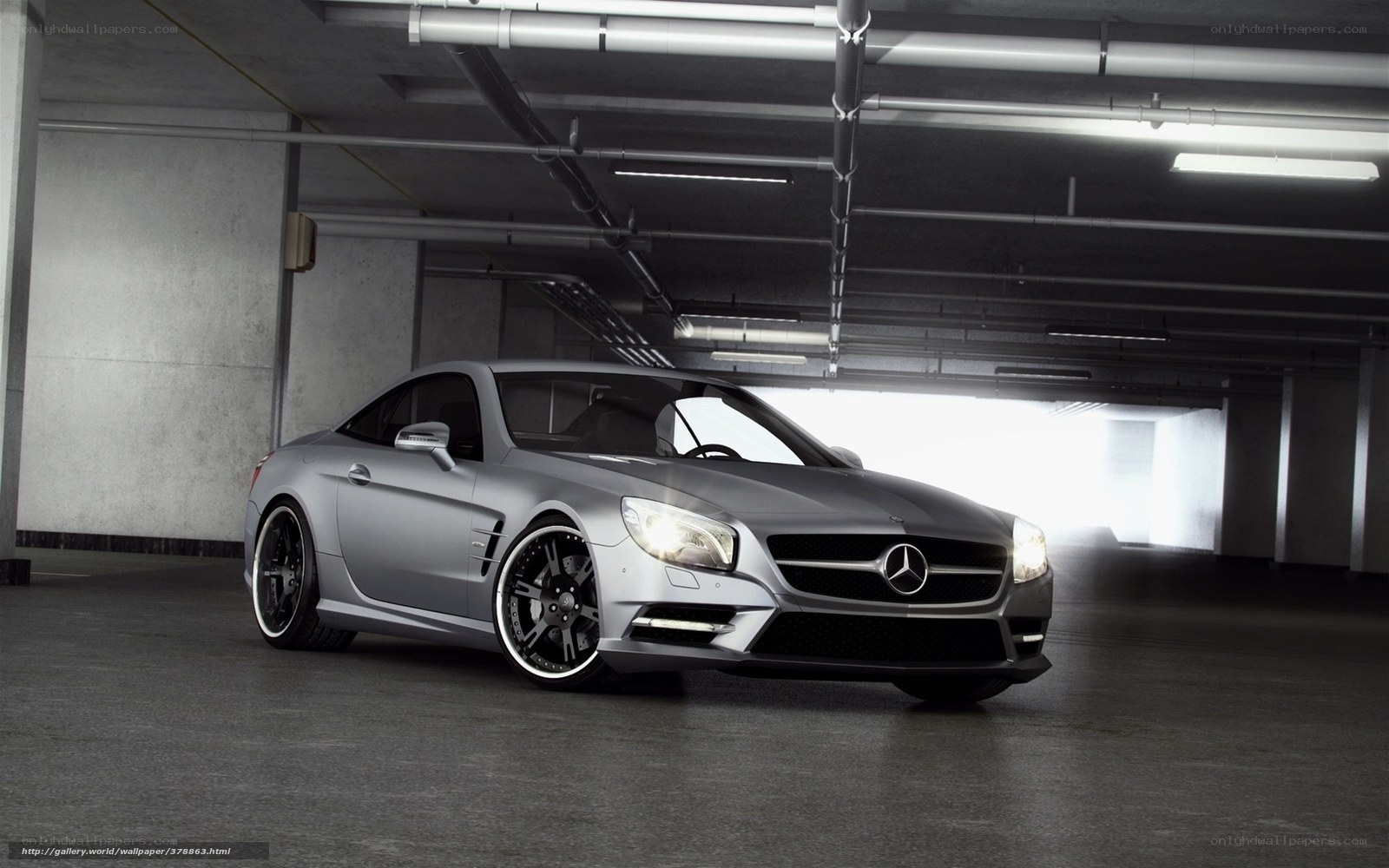 Silver Mercedes-Benz SL550