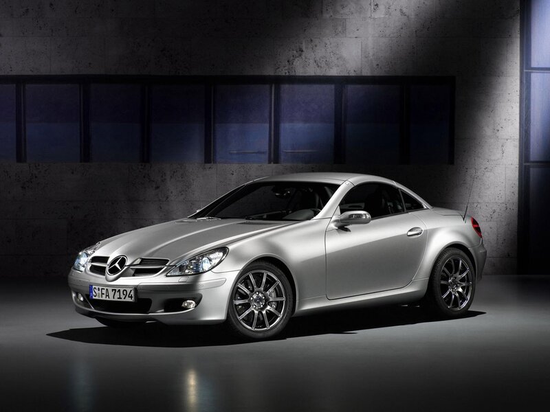 Silver Mercedes-Benz SLK