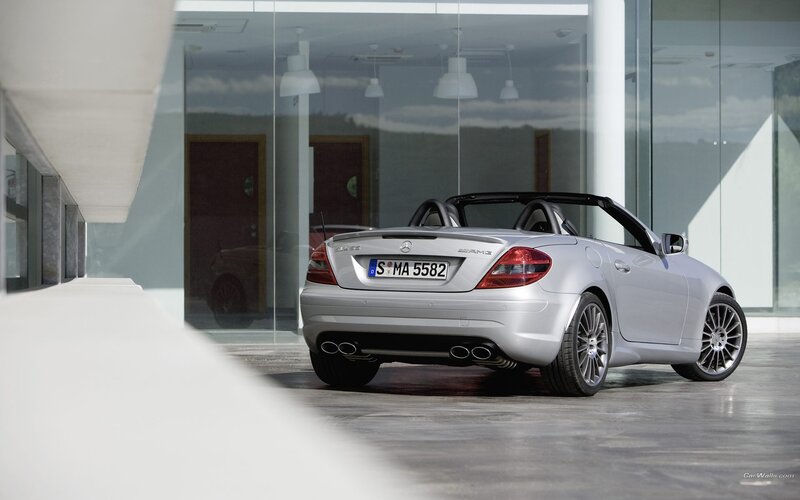 silver mercedes-benz slk amg