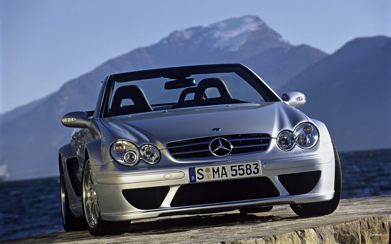 Silver Mercedes-Benz SLK-R