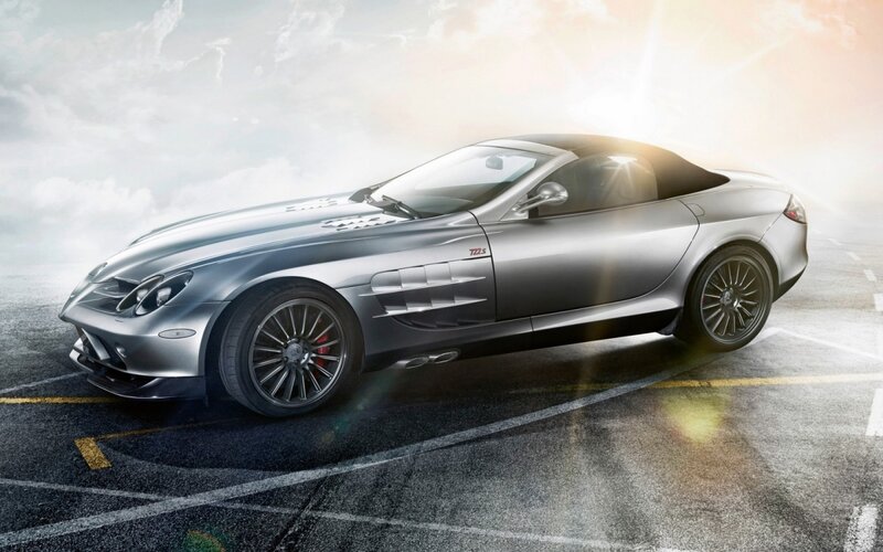 Silver Mercedes-Benz SLR McLaren
