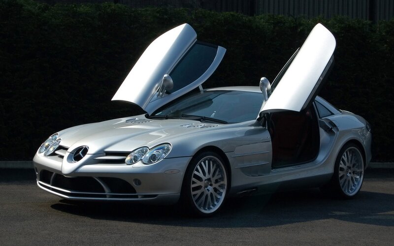 Silver Mercedes-Benz SLR McLaren
