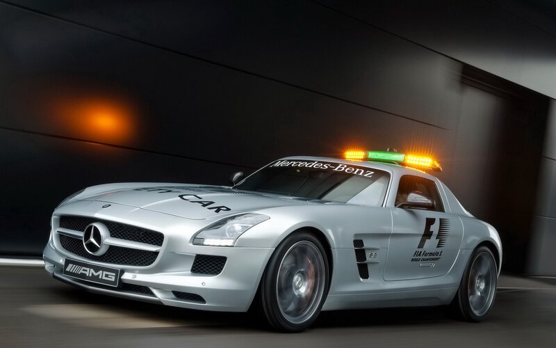 Silver Mercedes-benz Sls Amg — Dramatic, Night
