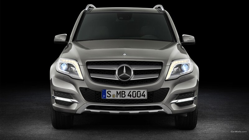 Silver Mercedes-benz Suv — Dramatic