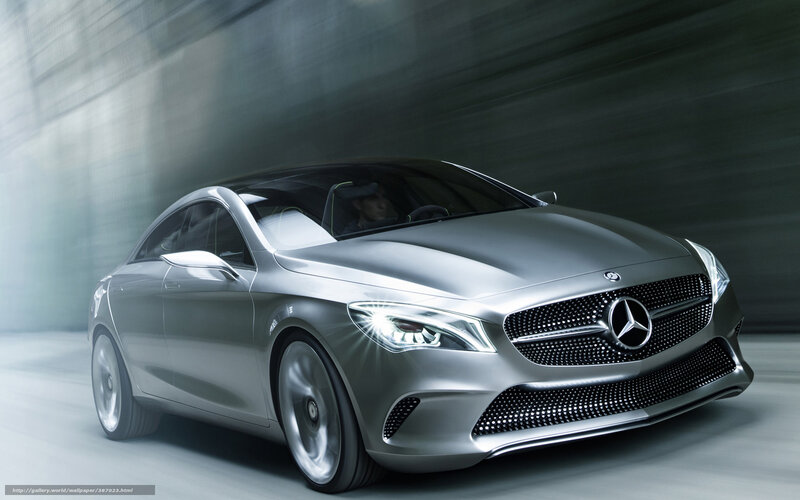Silver Mercedes Concept Car — Dynamic