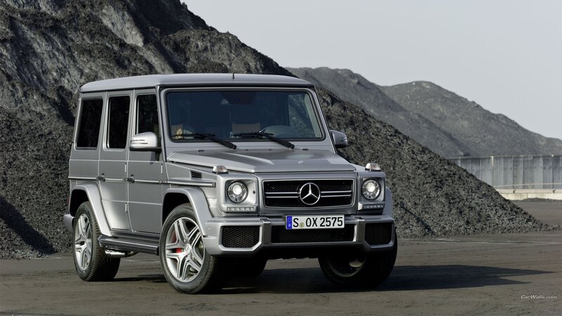 Silver Mercedes G-wagon — Dramatic
