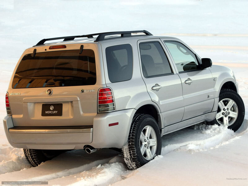 Silver Mercury Mariner Hybrid in snow