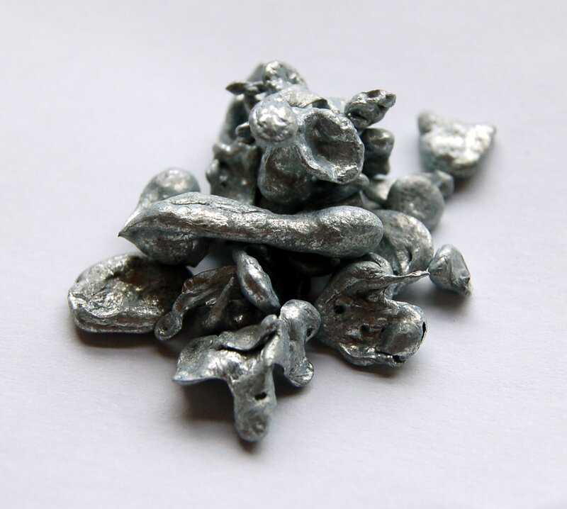 silver metal pieces