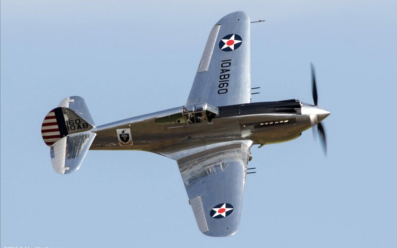 Silver Military Airplane — Gray, Calm, Afternoon, Photograph, Propeller