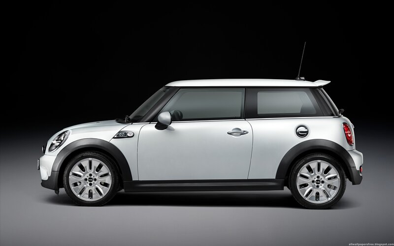 silver mini cooper car
