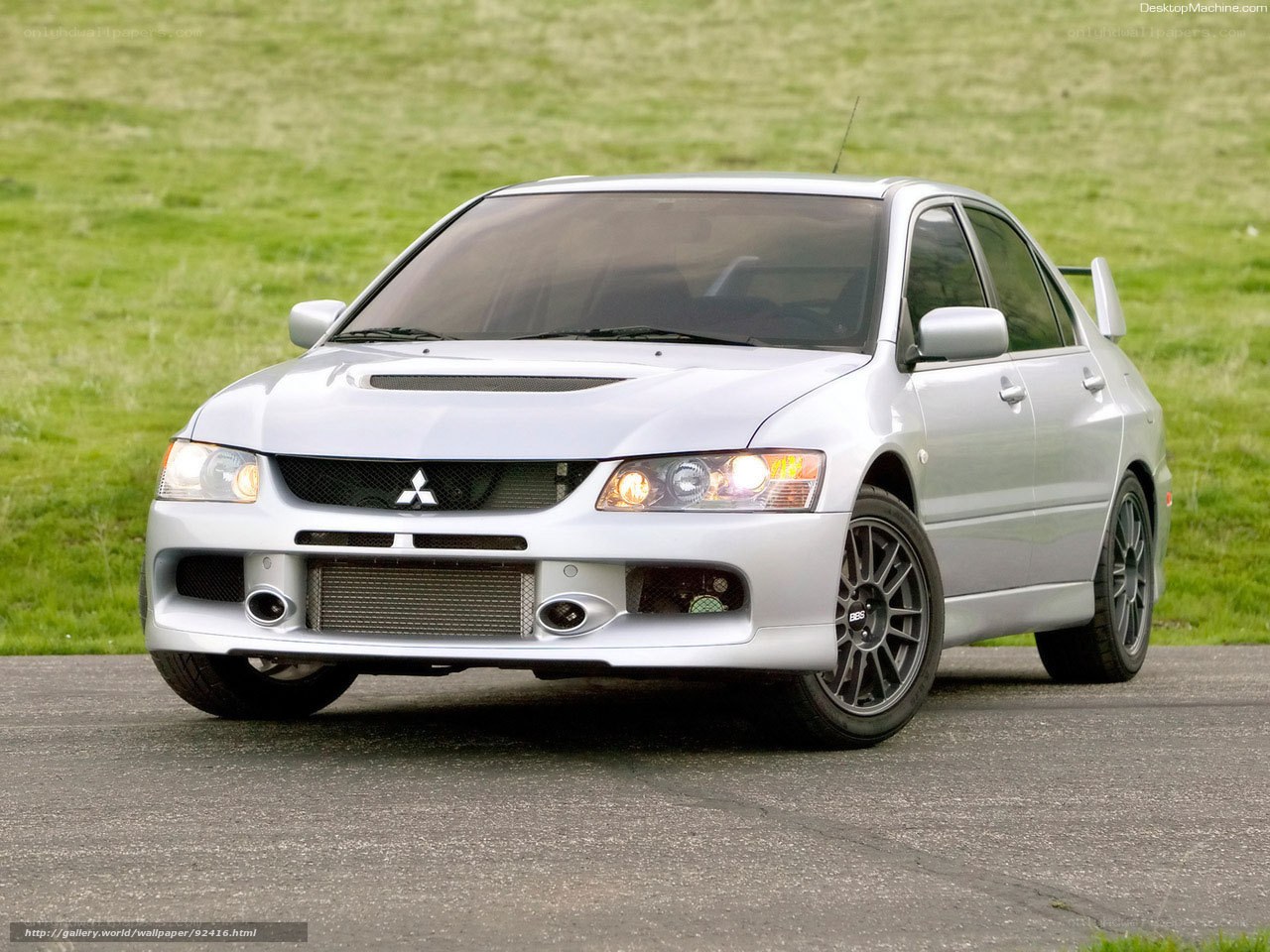 silver mitsubishi lancer evolution