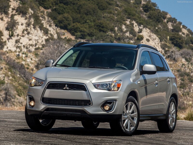 silver mitsubishi outlander sport