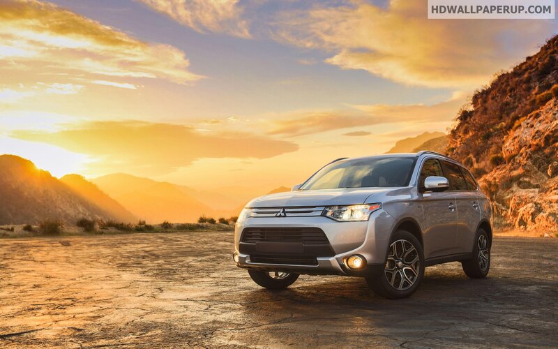 Silver Mitsubishi Suv — Gold