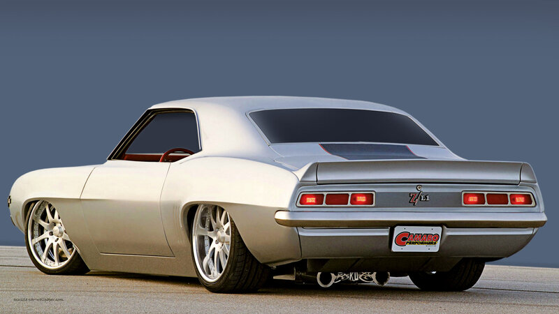 Silver Muscle Car — Dramatic, Photograph, Wheels
