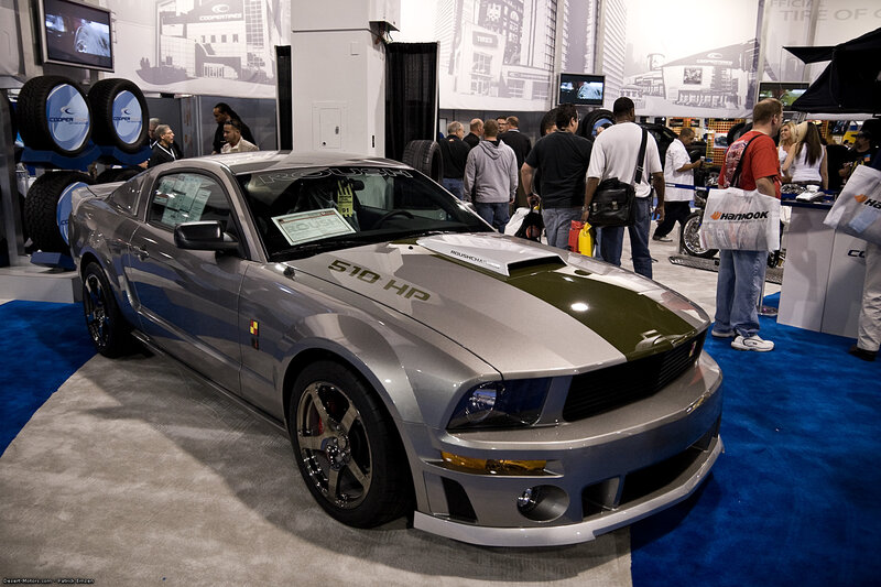 Silver Muscle Car — Gray, Busy