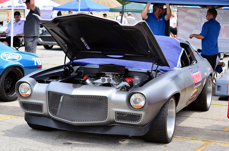 Silver Muscle Car — Gray, Outdoor