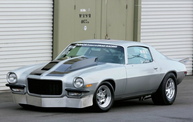 Silver Muscle Car — Neutral, Afternoon