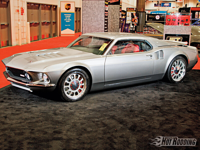 Silver Muscle Car — Showroom