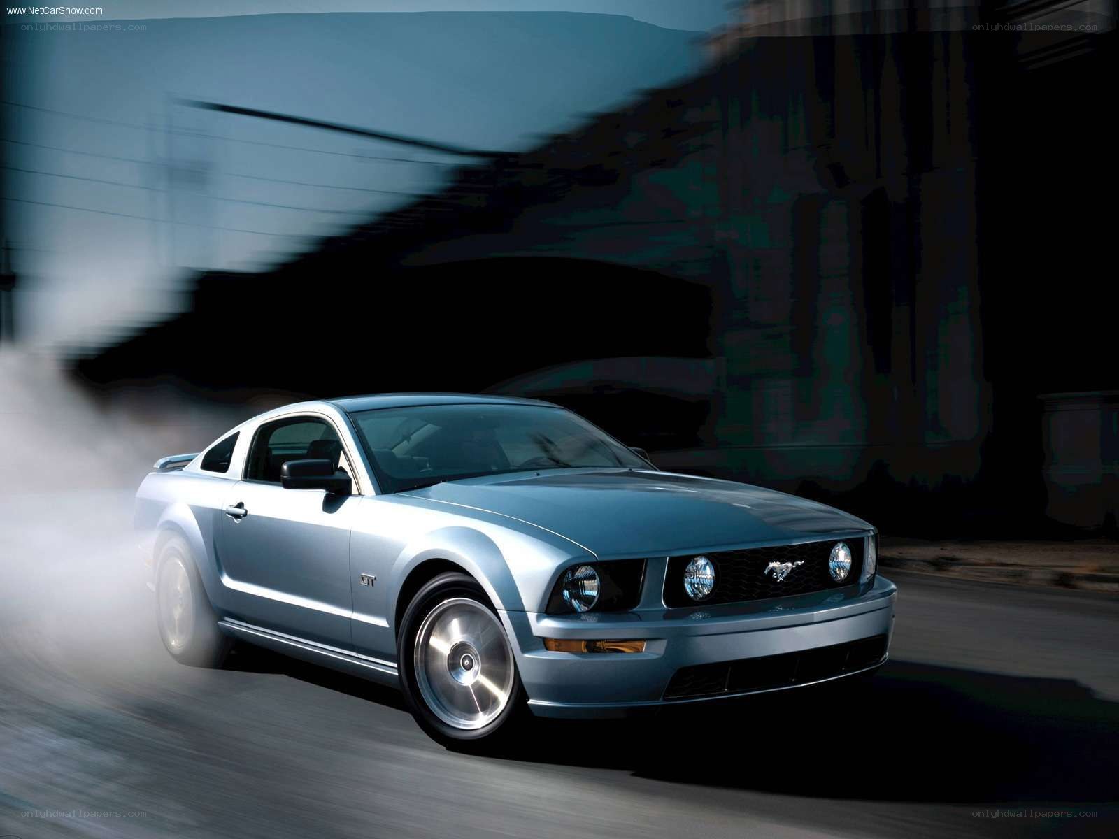 silver mustang gt in motion