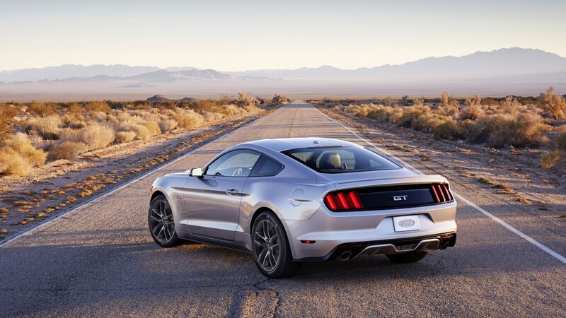 Silver Mustang Gt — Serene