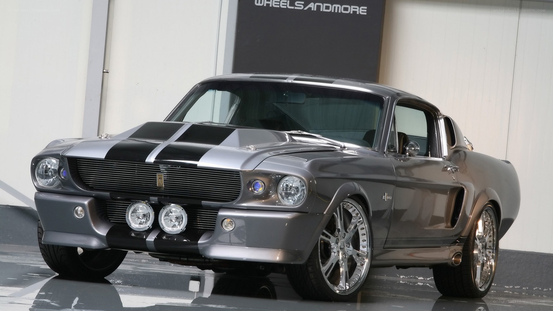 silver mustang with black stripes