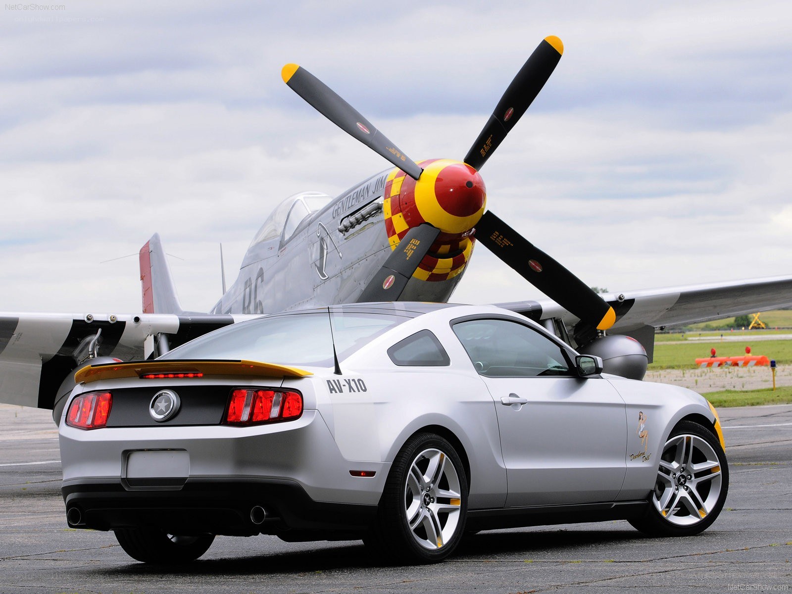 Silver Mustang with P-51 plane