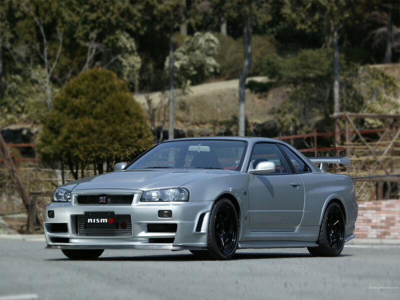 Silver Nismo Sports Car — Calm