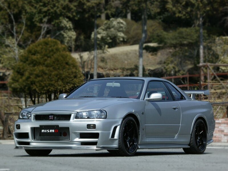 silver nismo sports car