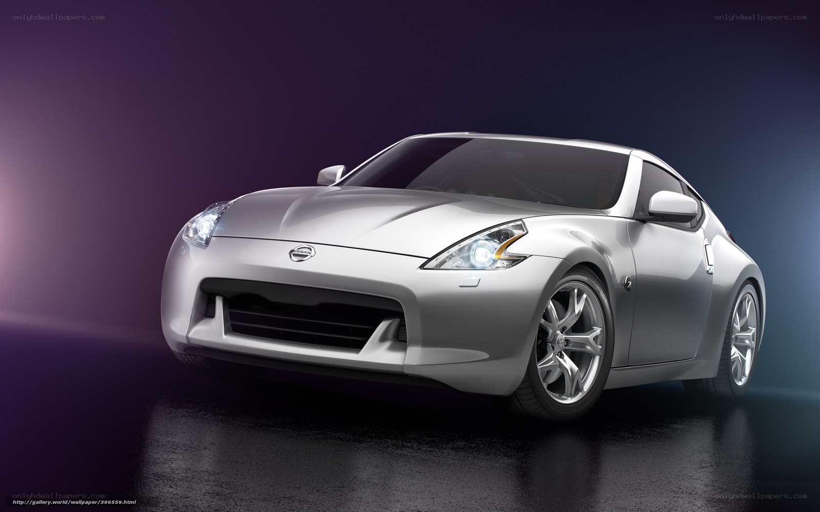 Silver Nissan 370Z sports car