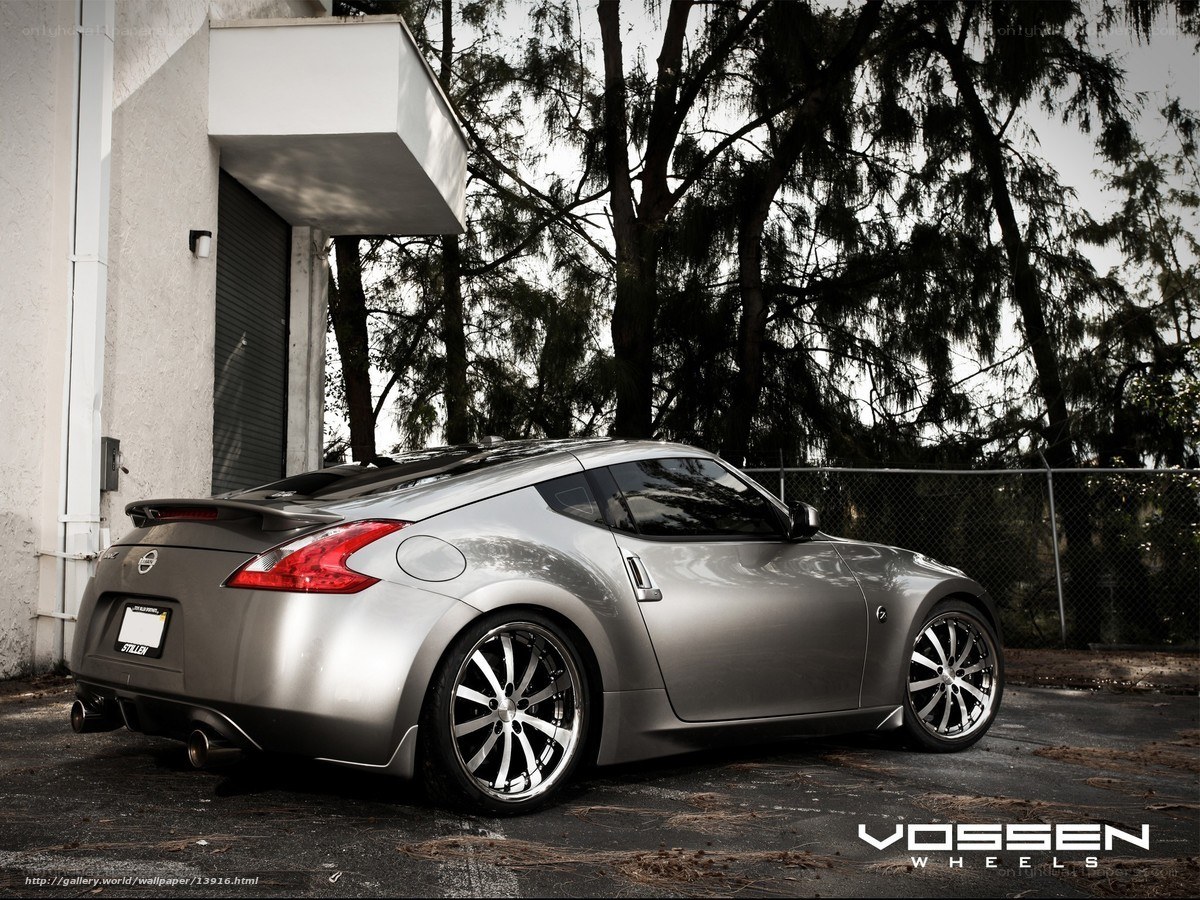 silver nissan 370z with vossen wheels