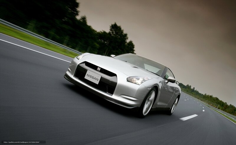 Silver Nissan Gt-r — Gray, Dynamic