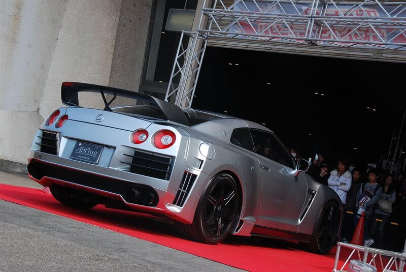 Silver Nissan GT-R on red carpet