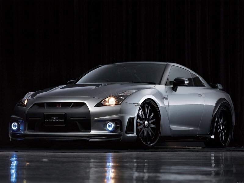 Silver Nissan GT-R with Wald body kit