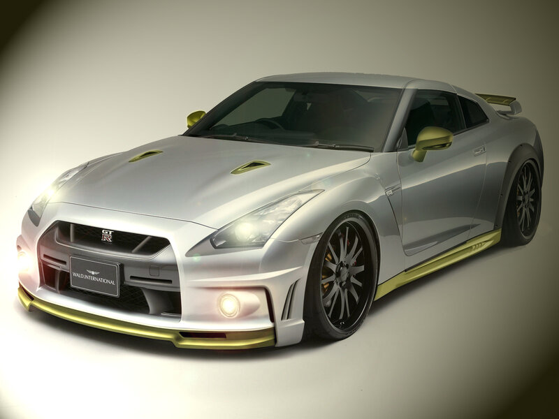 Silver Nissan GT-R with yellow accents