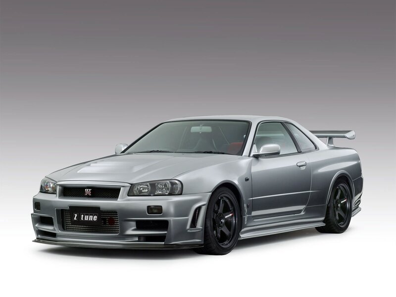 Silver Nissan GT-R Z-tune