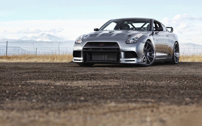Silver Nissan Gtr Car