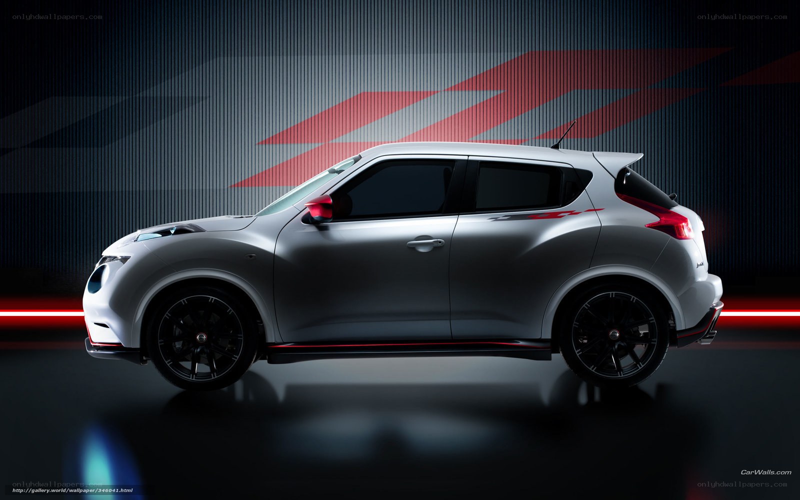 silver nissan juke nismo