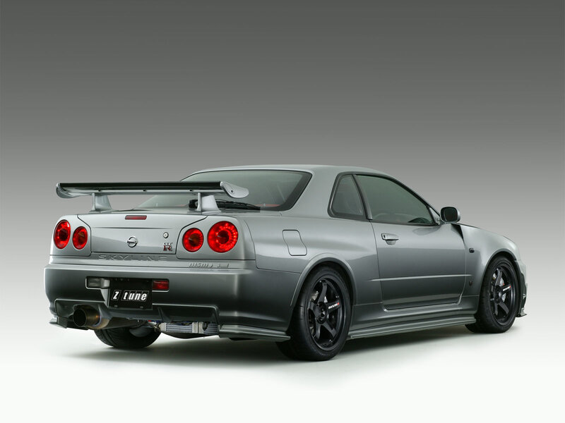 Silver Nissan Skyline GT-R