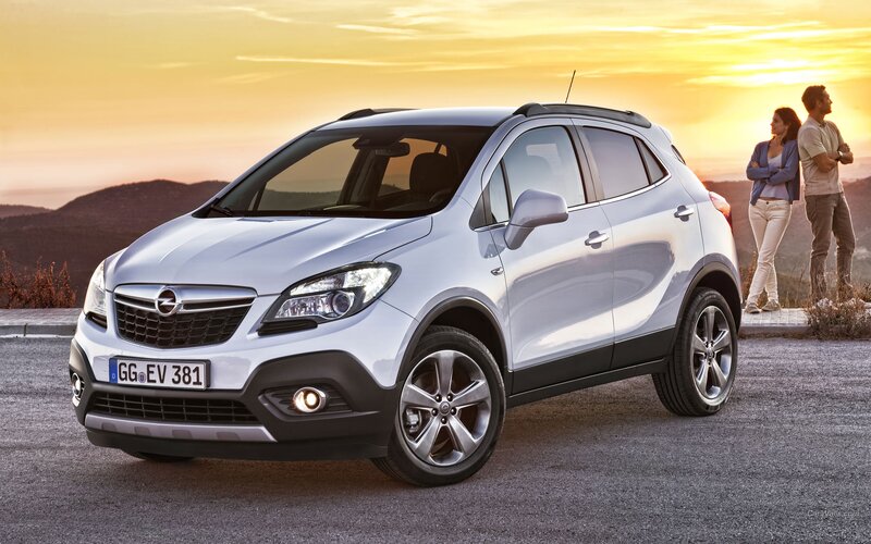 Silver Opel Mokka Suv — Serene, Sunset