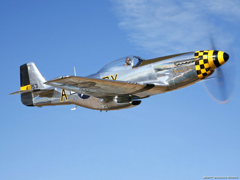 Silver P-51 Mustang — Dynamic, Afternoon, Photograph