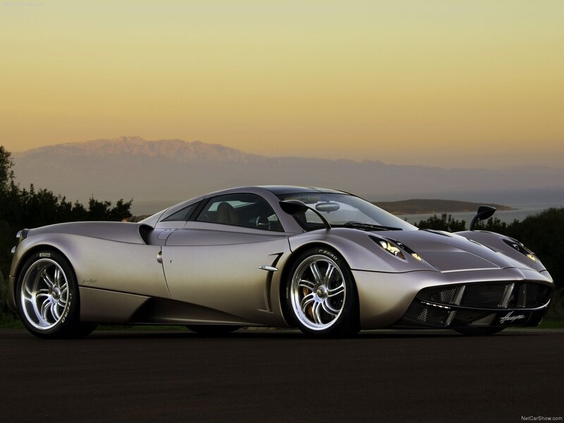 Silver Pagani Huayra