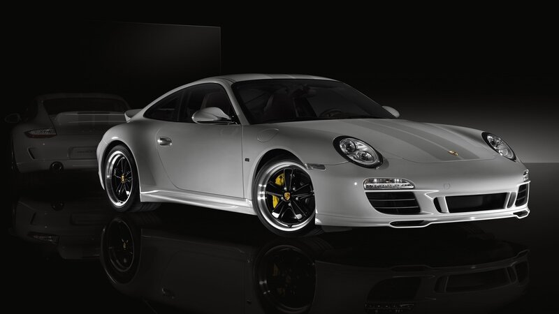 Silver Porsche 911 Car