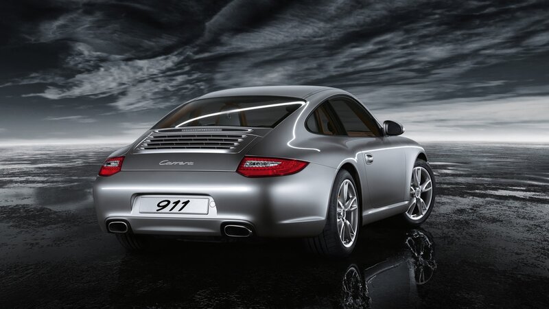 Silver Porsche 911 Carrera — Gray
