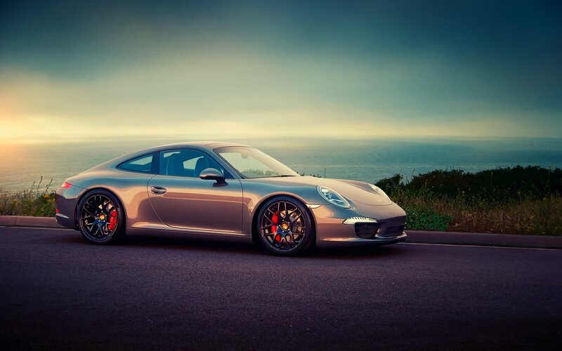Silver Porsche 911 — Gray