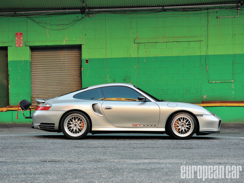 Silver Porsche 911 Gtxxx