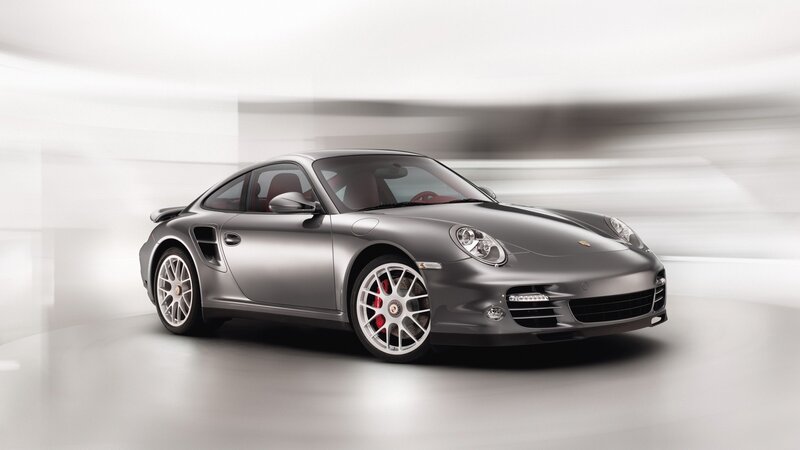 Silver Porsche 911 Turbo — Gray, Dynamic