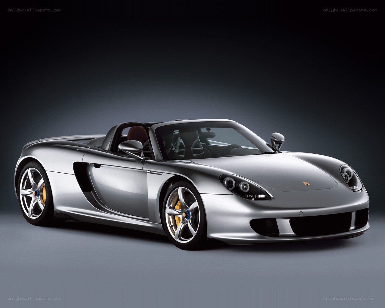 Silver Porsche Carrera GT