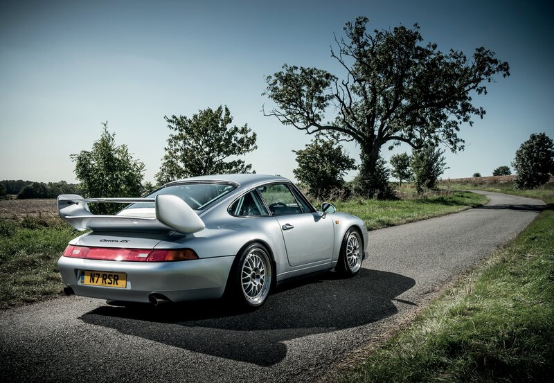 Silver Porsche Carrera Rs